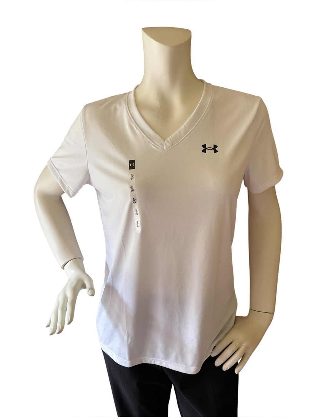 Under Armour White V-Neck Short Sleeve Performance Tee, Women’s Small